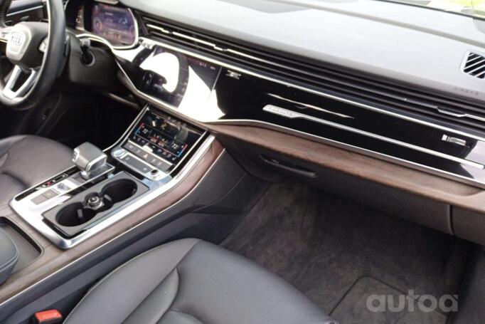 Audi Q8 1 generation Crossover