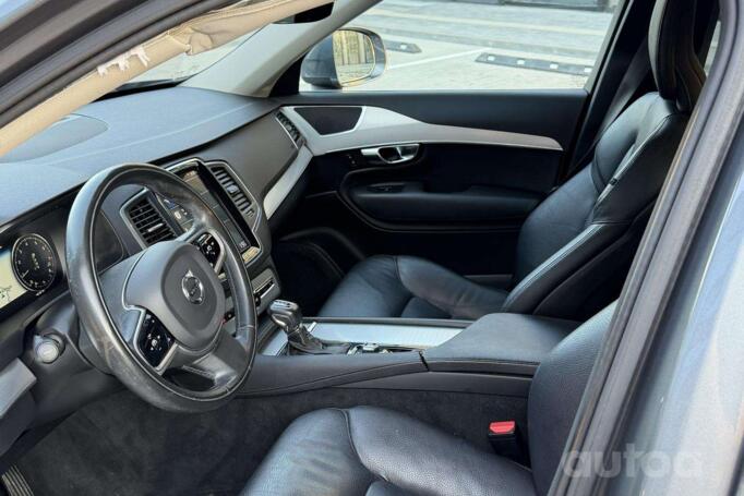 Volvo XC90 2019