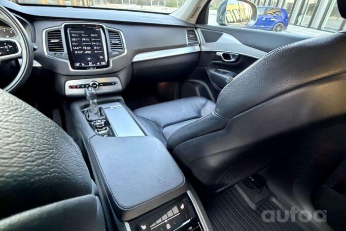 Volvo XC90 2019
