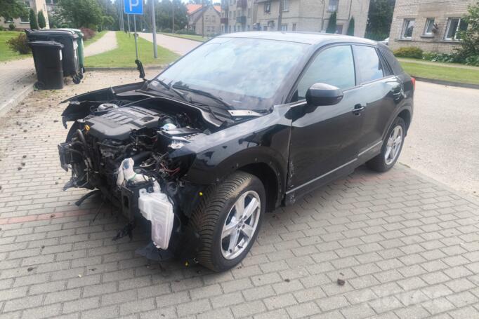 Audi Q2 1 generation Crossover