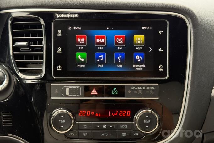 Mitsubishi Outlander 3 generation [3th restyling] Crossover