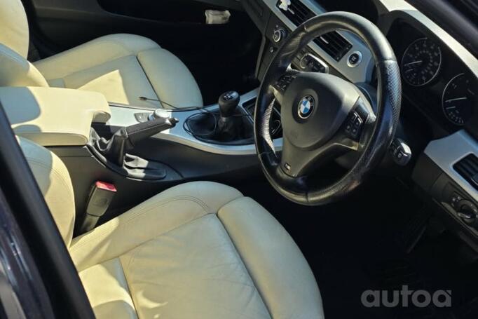 BMW 3 Series E90/E91/E92/E93 Sedan