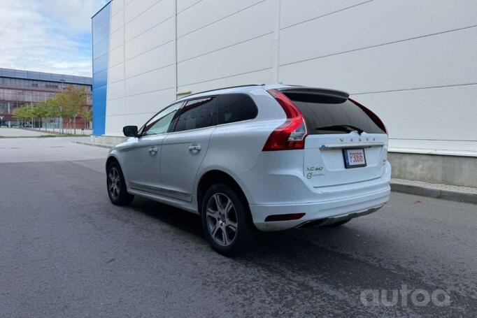 Volvo XC60 2015