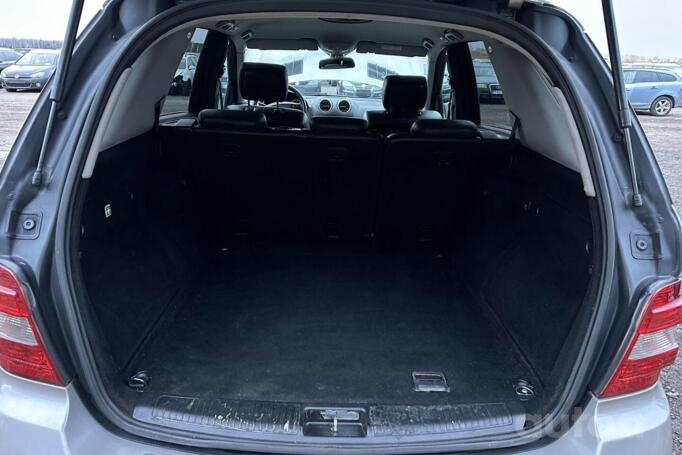 Mercedes-Benz M-Class W164 Crossover 5-doors