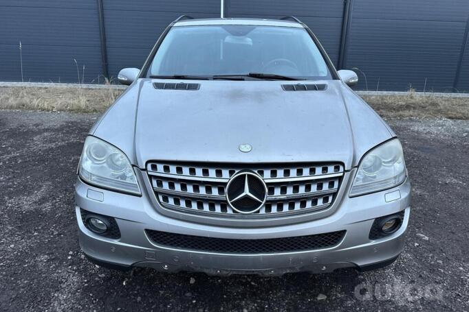 Mercedes-Benz M-Class W164 Crossover 5-doors