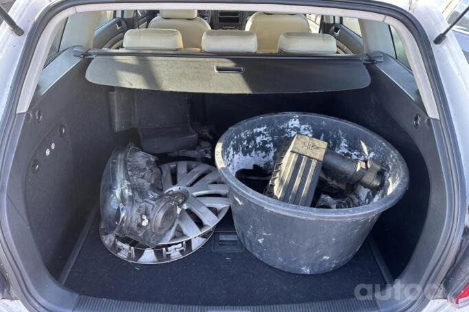 Volkswagen Golf 6 generation wagon 5-doors