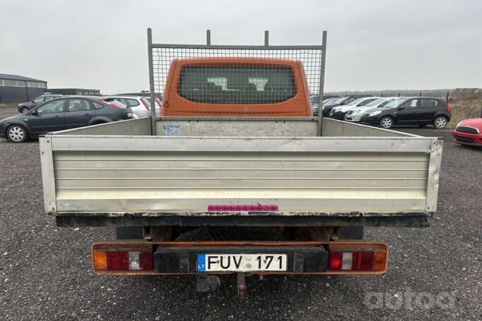 Volkswagen Transporter T5 Minivan 4-doors