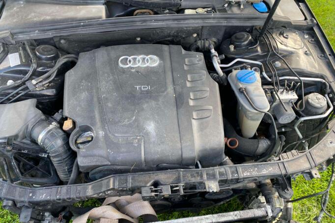 Audi A4 B8/8K wagon 5-doors