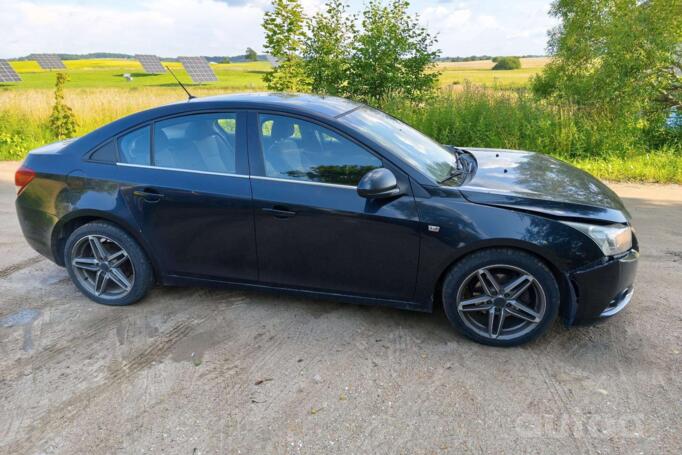 Chevrolet Cruze J300 Sedan