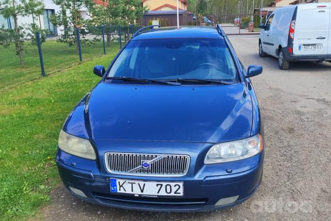 Volvo V70 2 generation R wagon 5-doors