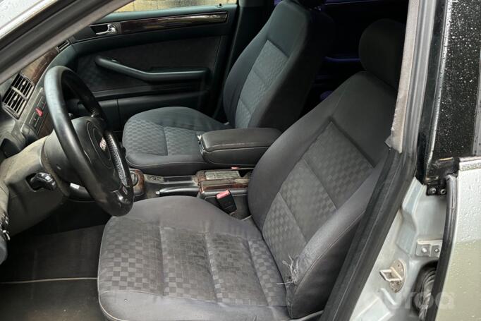 Audi A6 4B/C5 Sedan