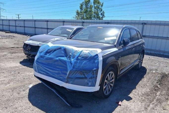 Audi Q7 4M Crossover