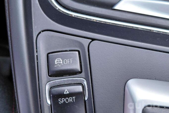 BMW 320 2013
