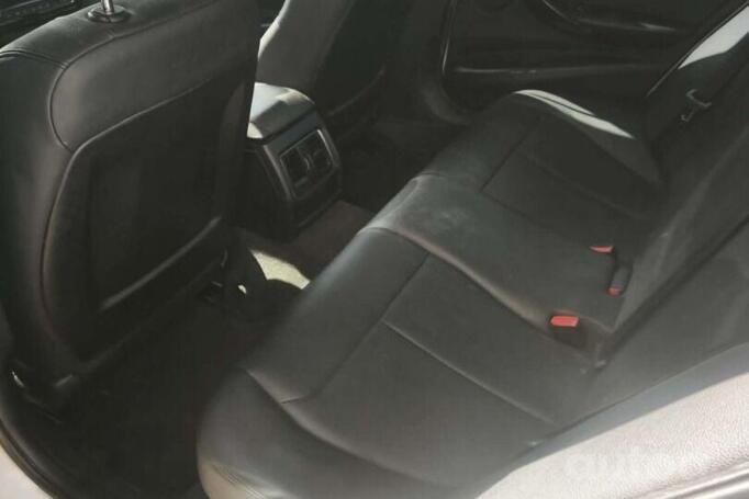 BMW 320 2016