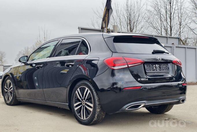 Mercedes-Benz A180 W117/V177 (2018-2021) Hatchback 5-doors