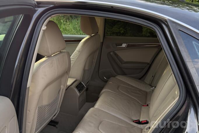 Audi A4 B8/8K Sedan 4-doors