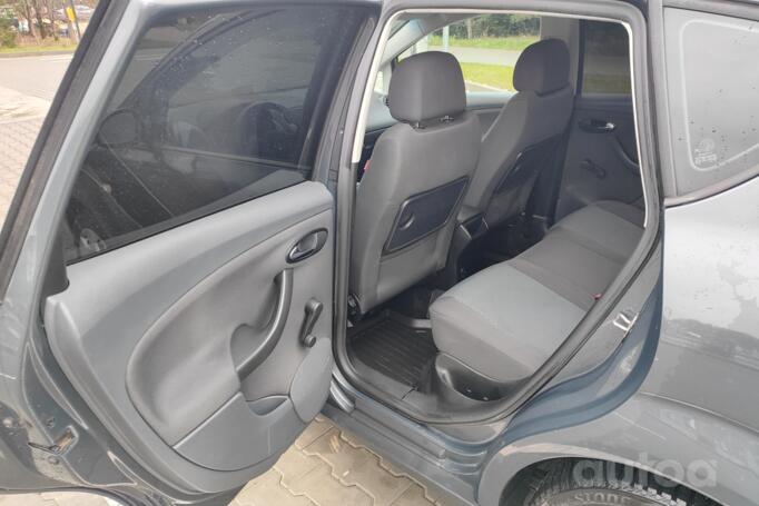 SEAT Toledo 3 generation Hatchback
