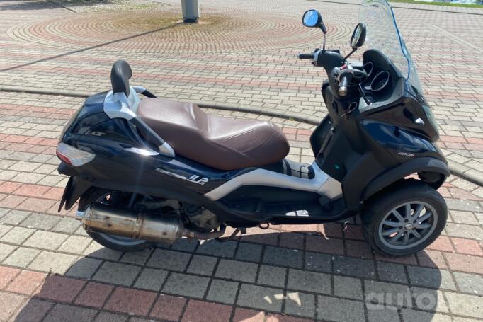 Piaggio MP3