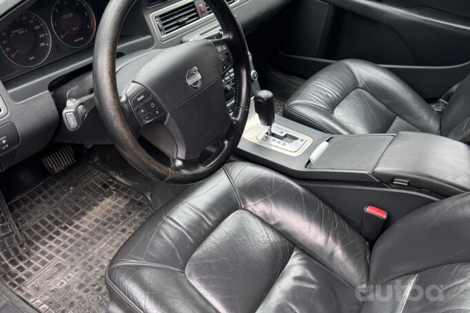 Volvo V70 3 generation wagon
