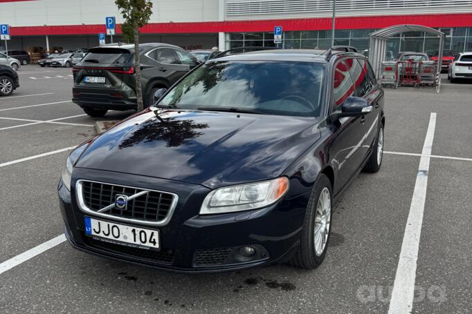 Volvo V70 3 generation wagon