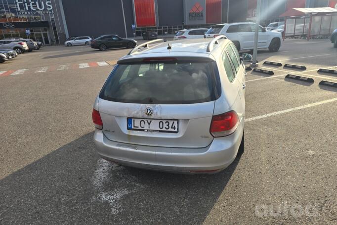 Volkswagen Golf 5 generation Hatchback 5-doors
