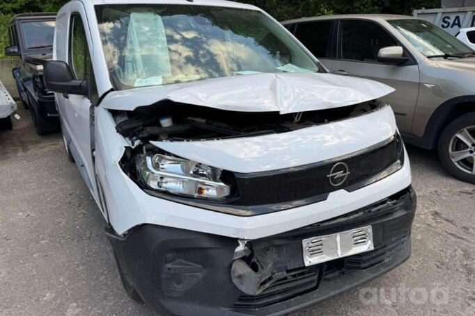 Opel Combo E