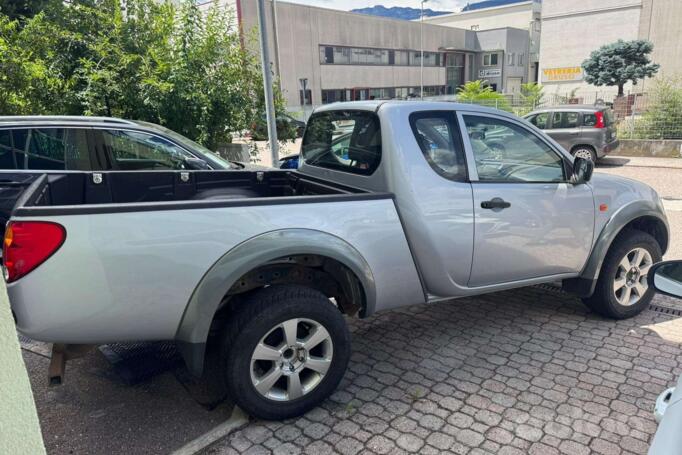 Mitsubishi L200 3 generation [restyling]