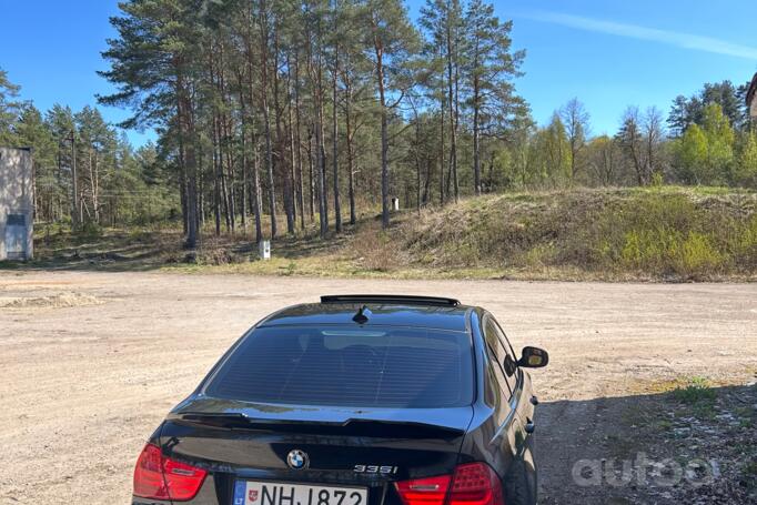 BMW 3 Series E90/E91/E92/E93 [restyling] Sedan