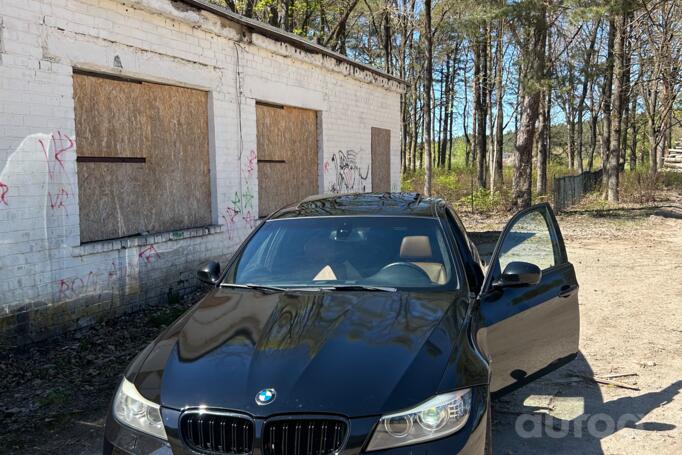 BMW 3 Series E90/E91/E92/E93 [restyling] Sedan