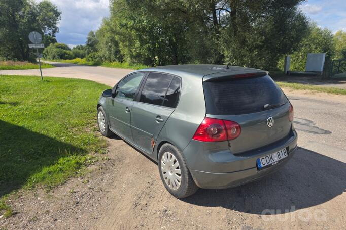 Volkswagen Golf 5 generation Hatchback 5-doors