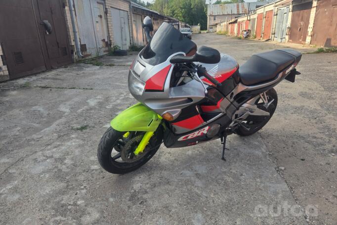 Honda CBR