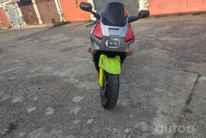 Honda CBR