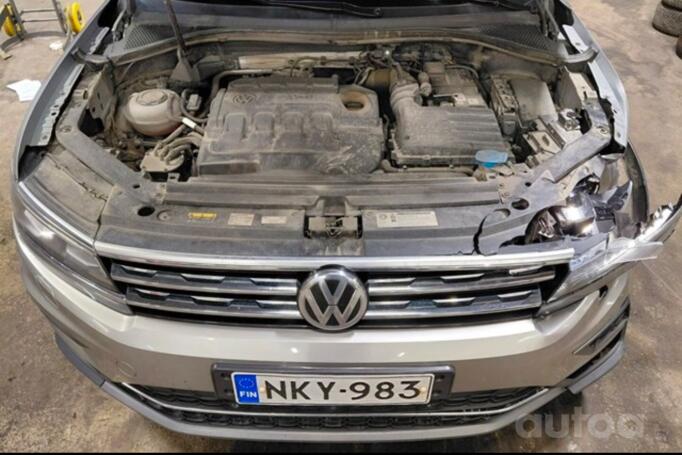 Volkswagen Tiguan 2 generation Crossover 5-doors