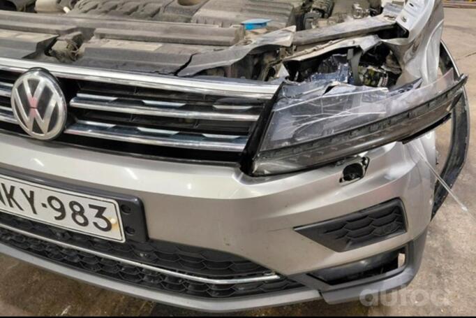 Volkswagen Tiguan 2 generation Crossover 5-doors