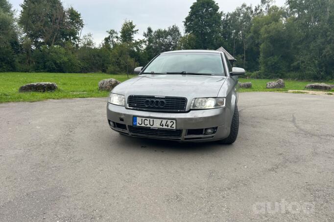 Audi A4 B6 Avant wagon 5-doors
