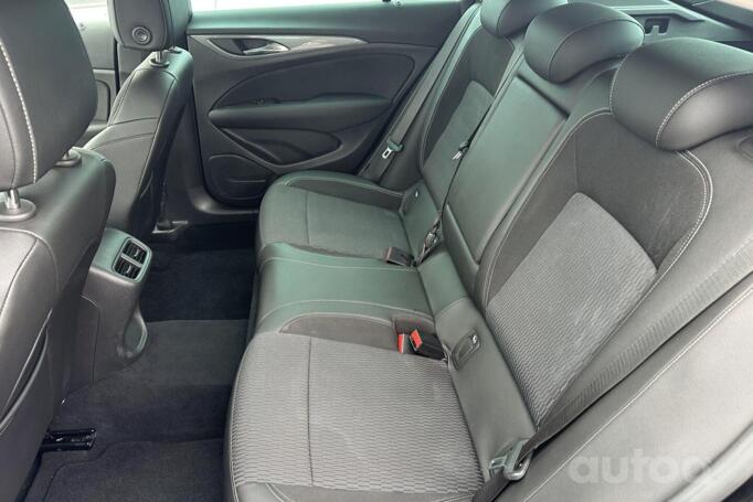 Opel Insignia A [restyling] Liftback