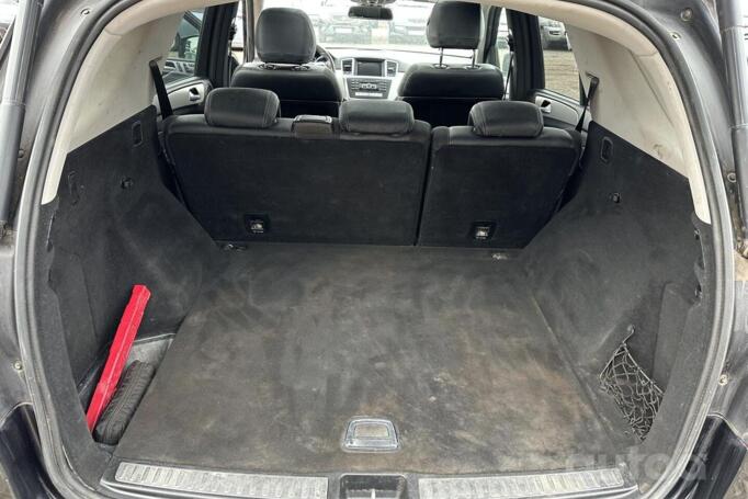Mercedes-Benz M-Class W166 Crossover 5-doors