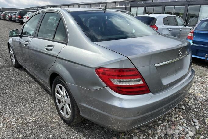 Mercedes-Benz C-Class W204/S204 Sedan