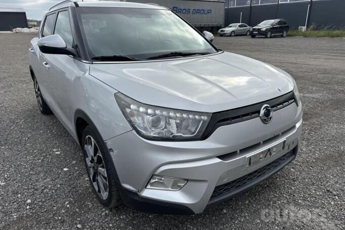 SsangYong Tivoli 1 generation Crossover 5-doors