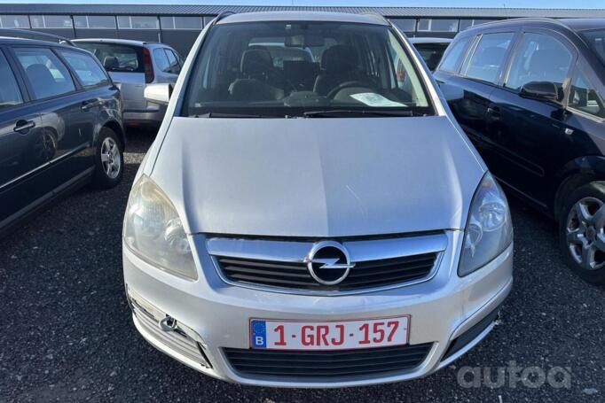Opel Zafira B [restyling]