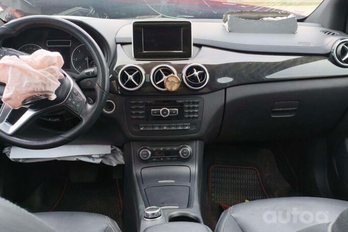 Mercedes-Benz B-Class W246 Hatchback