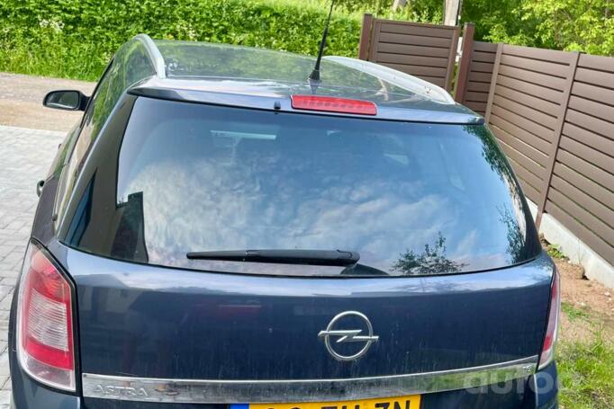 Opel Astra H [restyling]