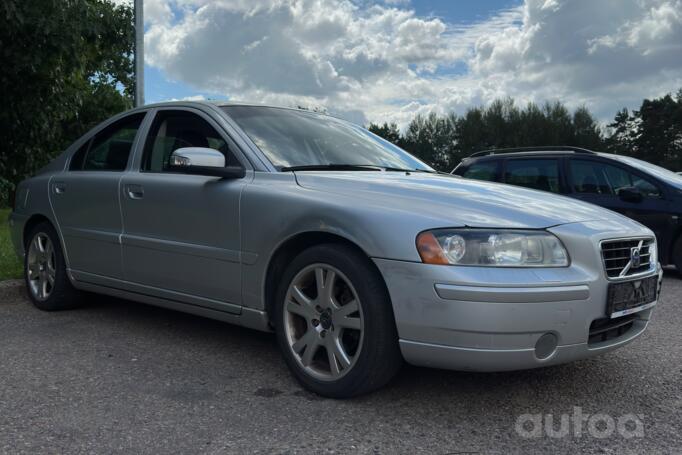 Volvo S60 1 generation [restyling] Sedan