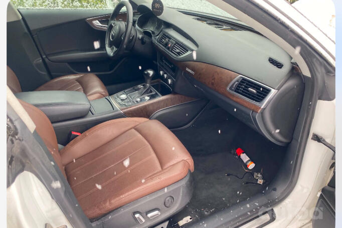 Audi A7 4G Sportback liftback