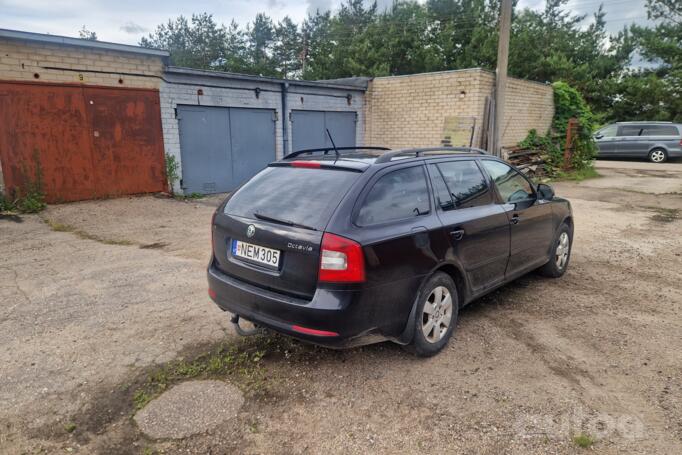 Skoda Octavia 2 generation [restyling] Combi wagon 5-doors