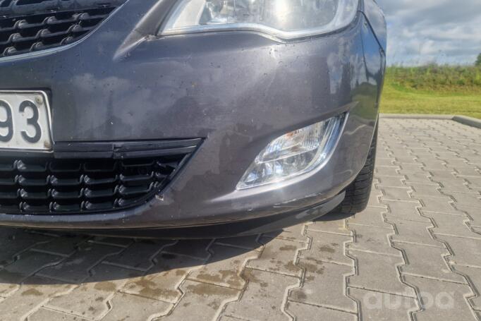 Opel Astra J [restyling] Hatchback 5-doors