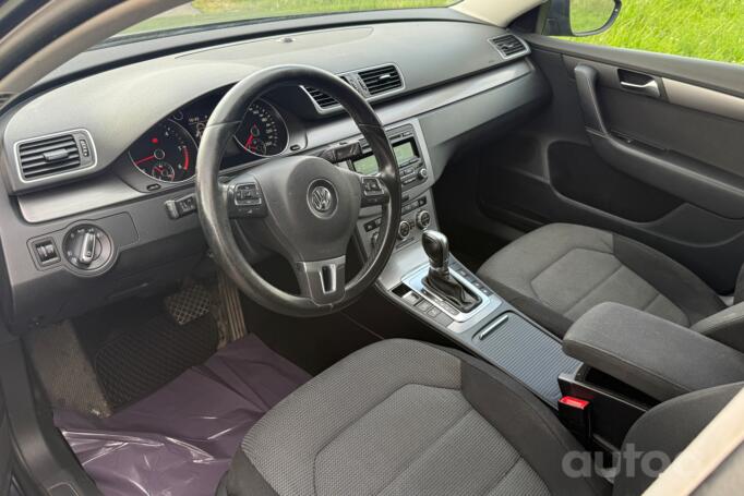 Volkswagen Passat B7 Variant wagon 5-doors