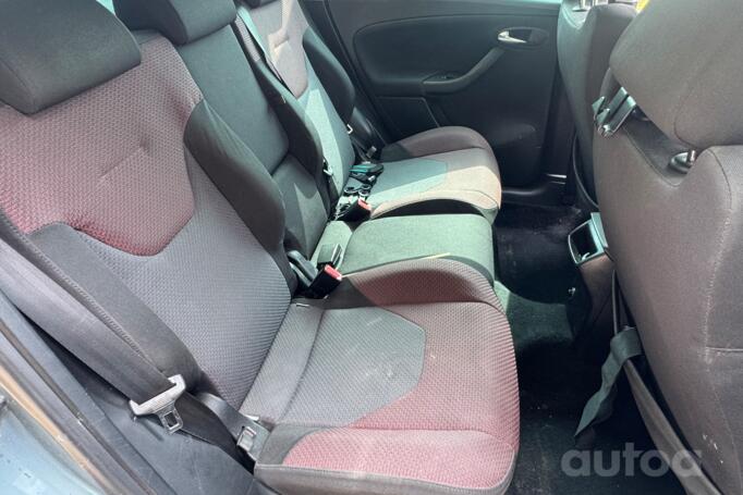 SEAT Toledo 3 generation Hatchback
