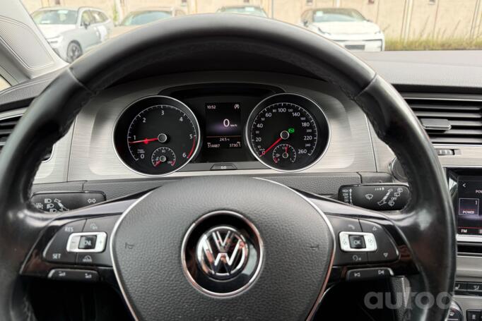 Volkswagen Golf 7 generation Variant wagon 5-doors