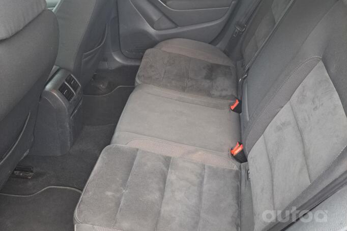 Volkswagen Golf 6 generation Hatchback 5-doors